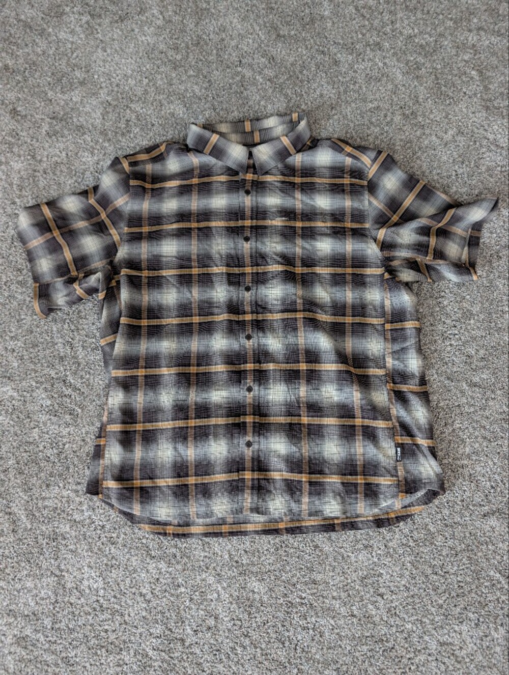 REI Co-Op Mens XL Plaid Performance Hiking Shirt Nylon Stretch Short Sleeve